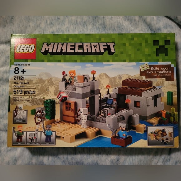 Rare and Retired Lego Minecraft The Desert Outpost Set - Picture 1 of 4